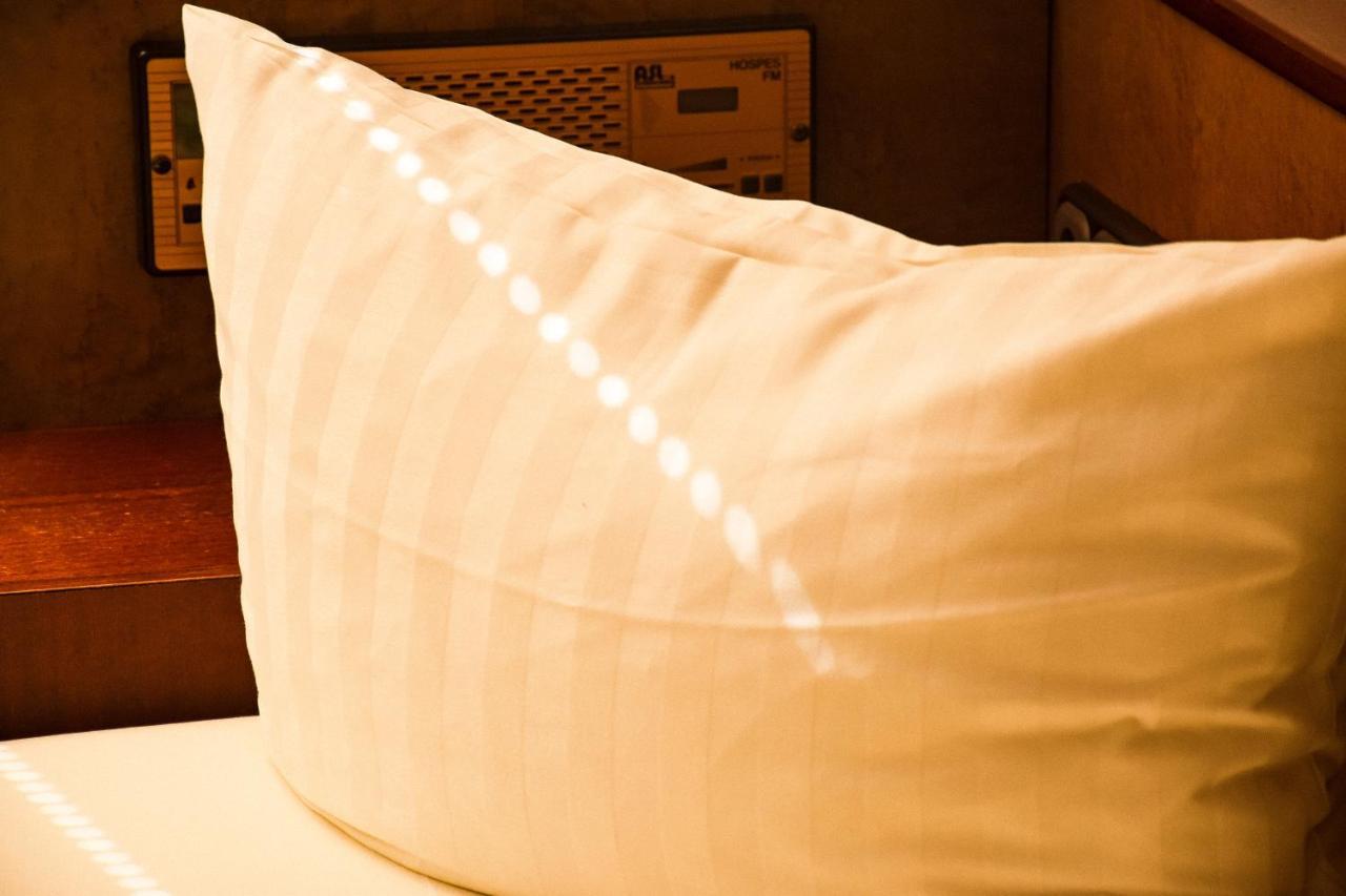 Hotel Bergwiesen - Zimmer Mit Balkon Oder Terasse Lohr am Main Ngoại thất bức ảnh